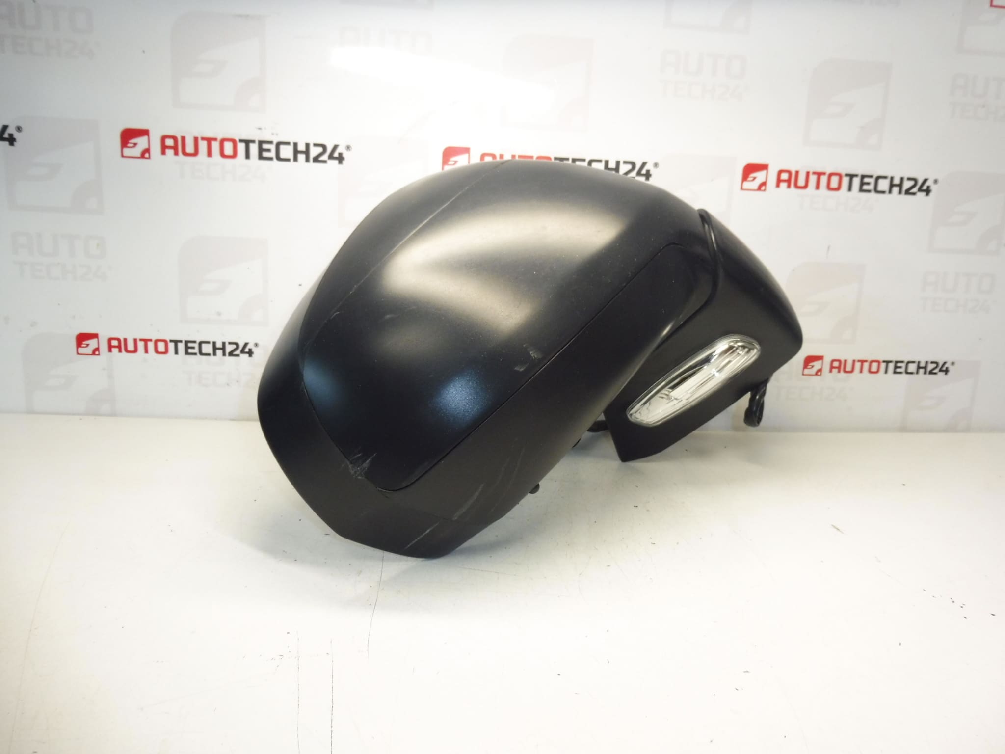 Rechter spiegel EZRC Peugeot 3008 en 5008 8153ZF