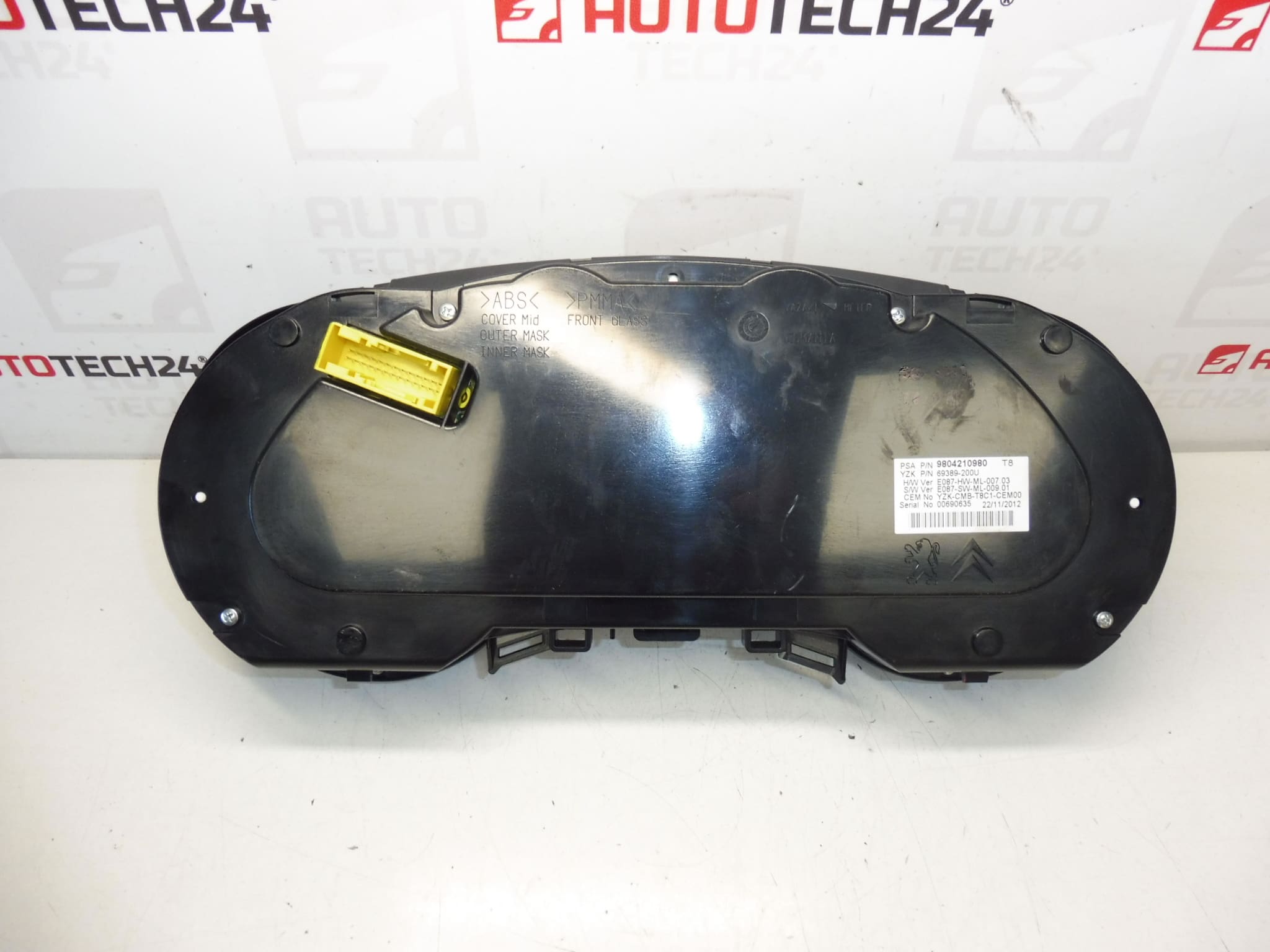 Snelheidsmeter 144000km Peugeot 3008 5008 9804210980 980462780 - Afbeelding 2