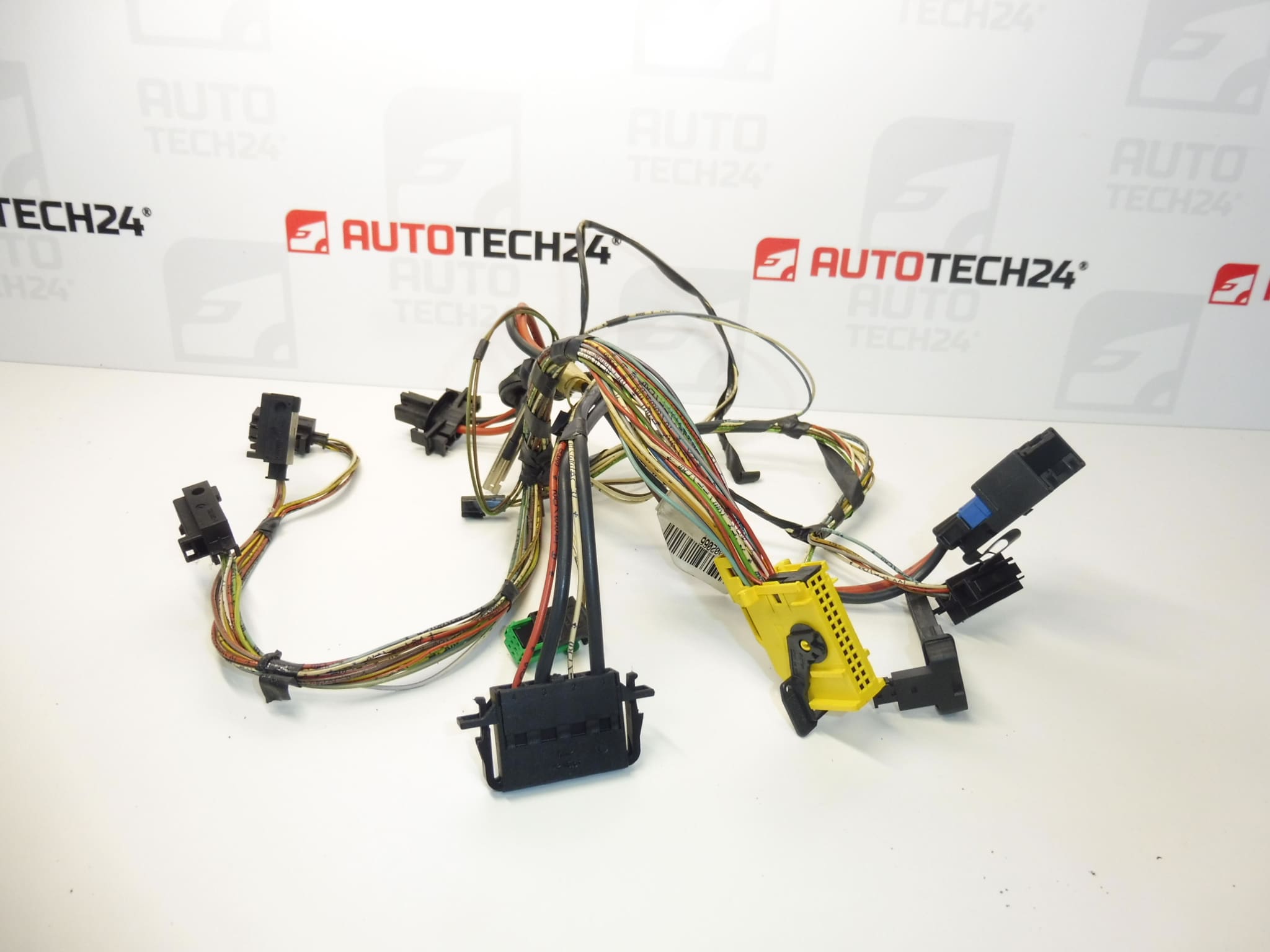 Kabelboom voor de airconditioning van Peugeot 307 vanaf 2004 Behr T5 42991 643642 - Afbeelding 2