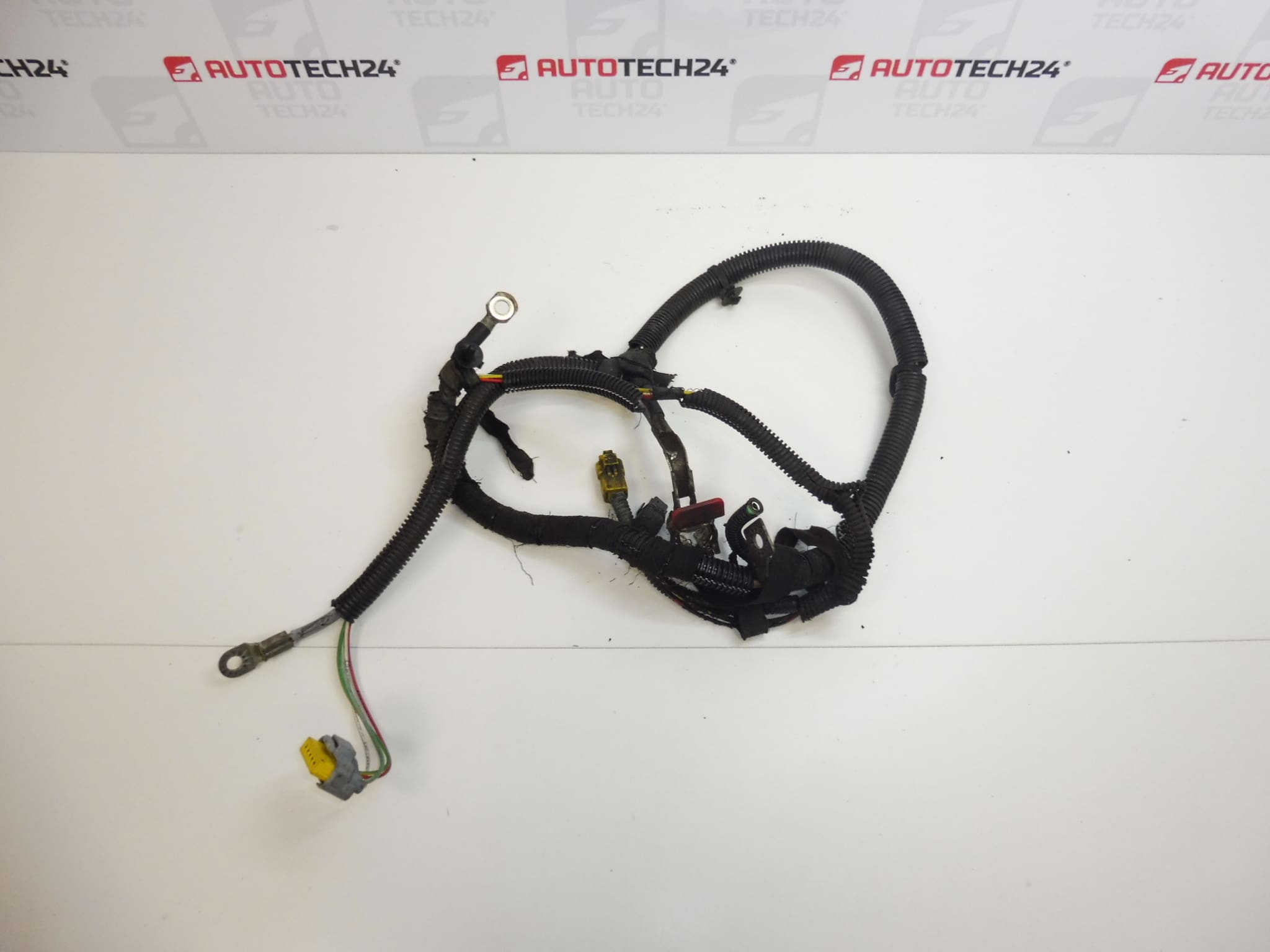 Positieve accukabel Citroën Peugeot 2.0 16V 9655329880 9661639980 5642GF